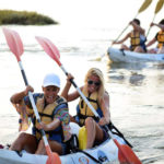 Grupo en travesía Kayak con Flecha Extreme