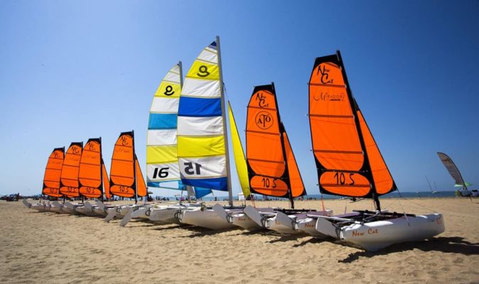 Embarcaciones de Windsurf de Norax Aventura